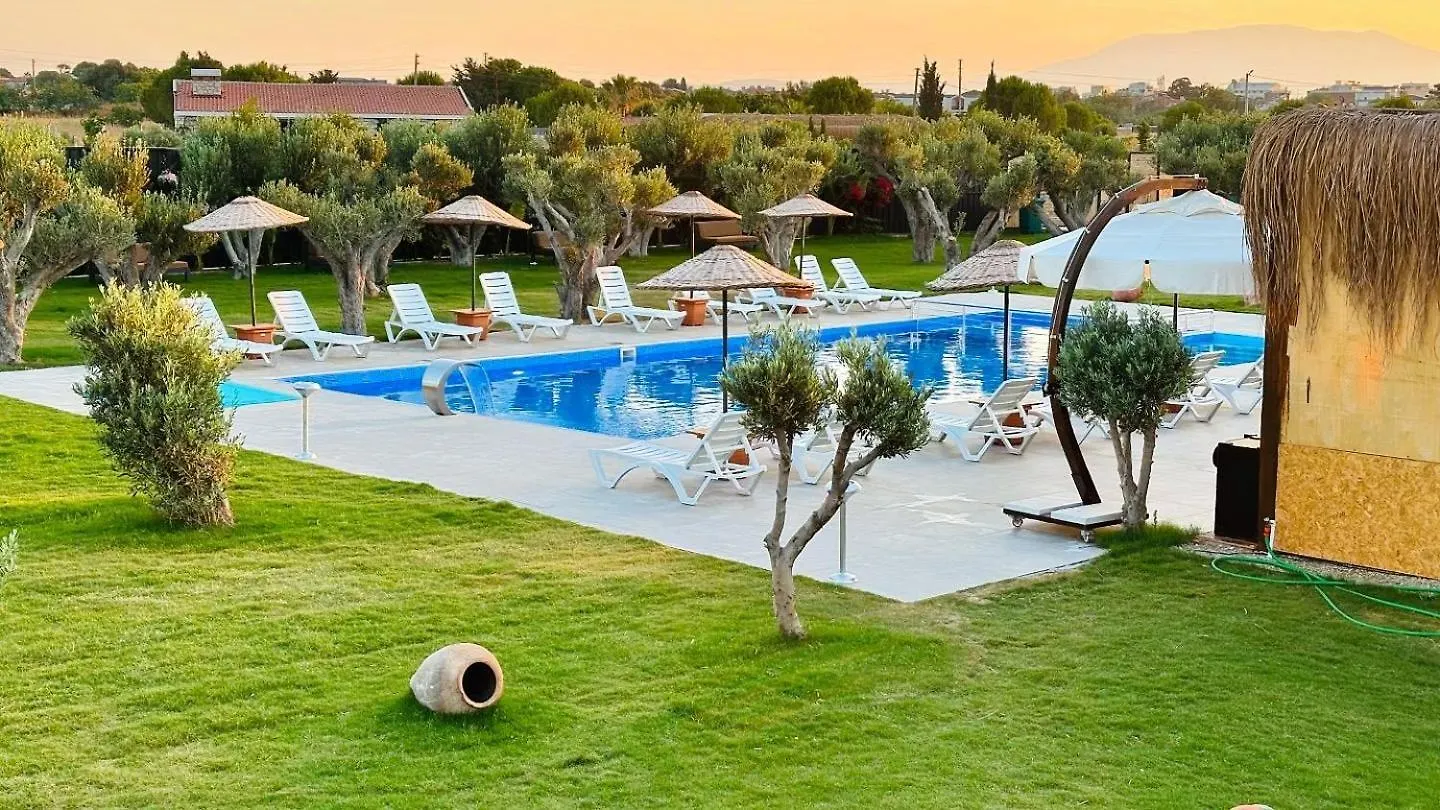 Szálloda Flu Alacati Tiny House Otel Çeşme